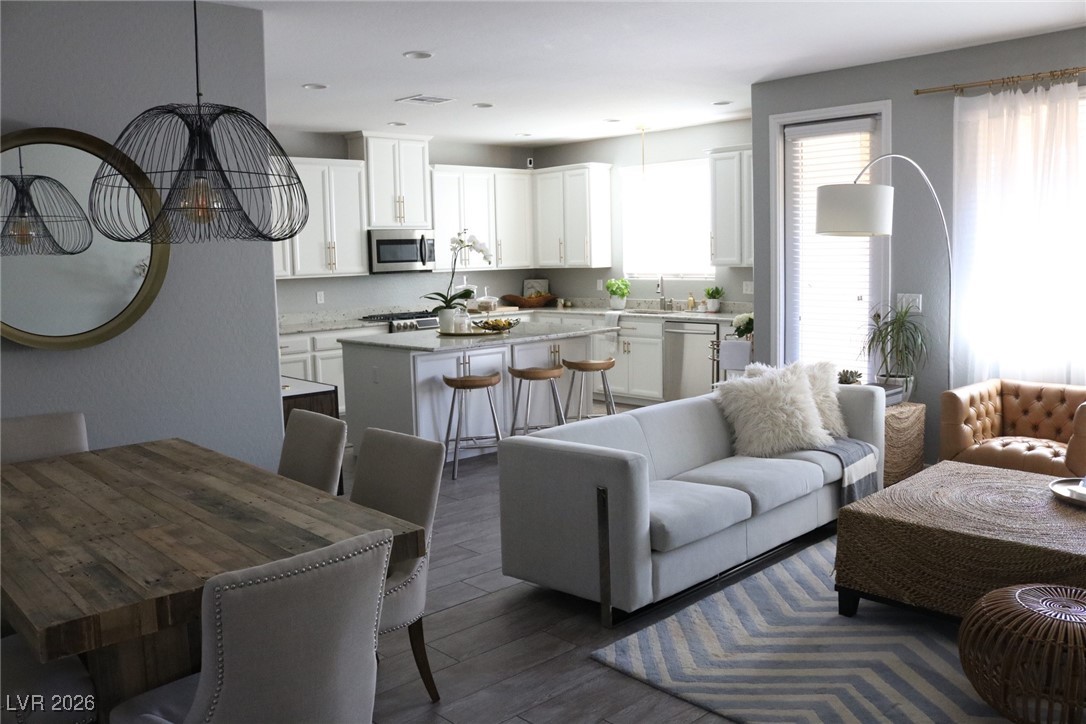 12457 Loggeta Way Las Vegas, NV 89141 - Photo 6 of 25