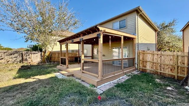 $1,550 | 8871 Staghorn Mill, Converse, TX 78109