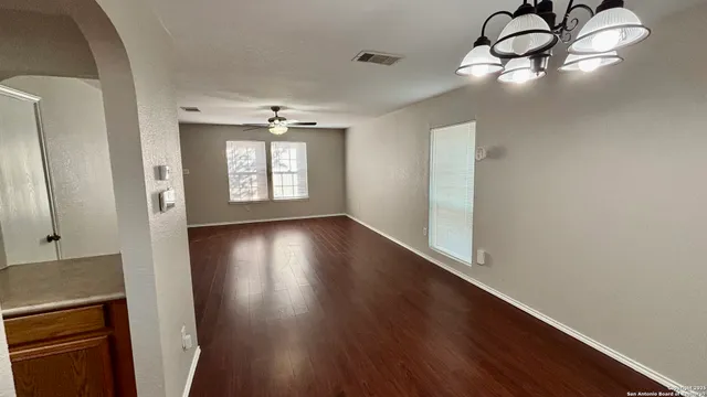 $1,550 | 8871 Staghorn Mill, Converse, TX 78109