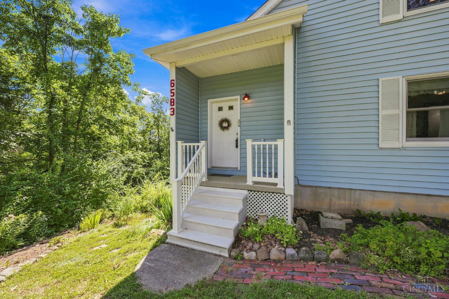 6583 Schweitzerhoff Road Cincinnati, OH 45247 - Photo 2 of 42