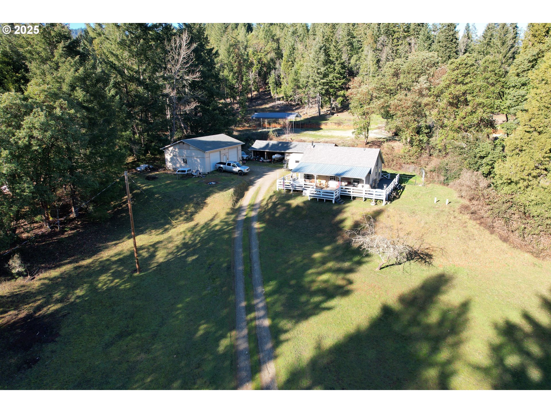 2935 Reuben Road Glendale, OR 97442 - Photo 1 of 31 Gallery Image 1