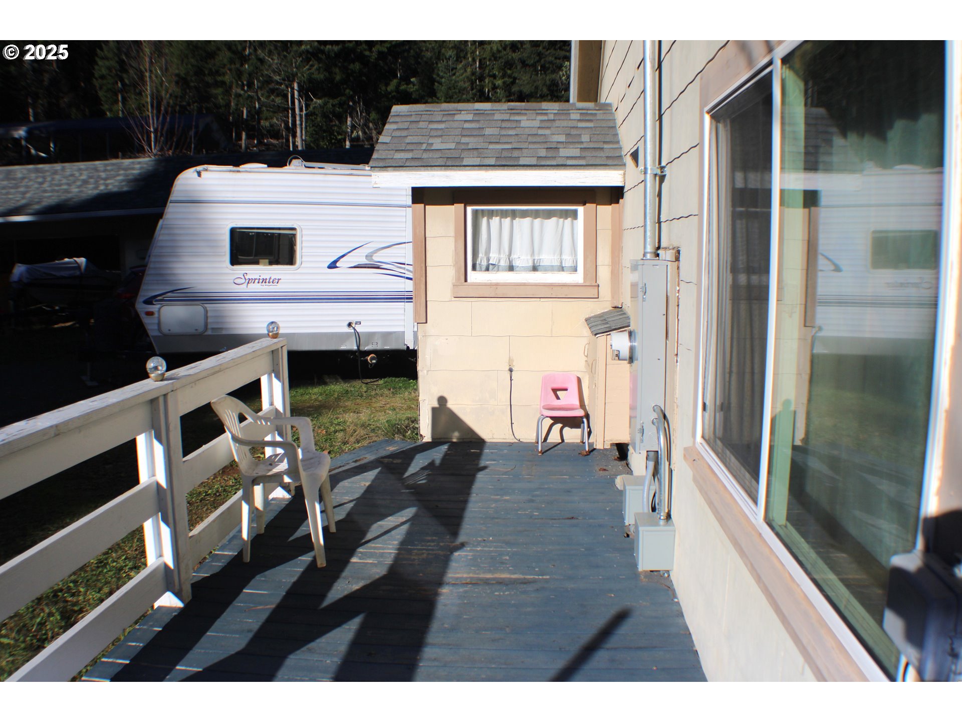 2935 Reuben Road Glendale, OR 97442 - Photo 17 of 31 Gallery Image 17