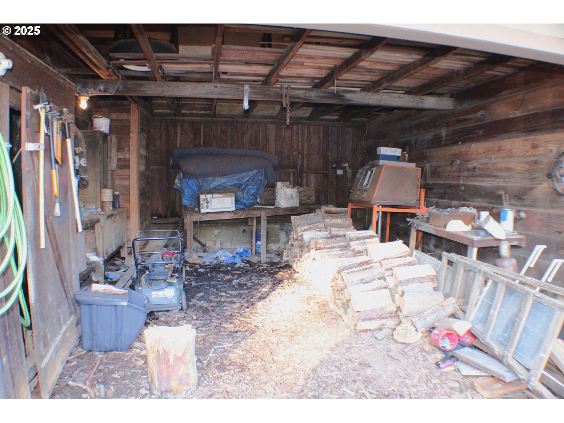 2935 Reuben Road Glendale, OR 97442 - Photo 21 of 31 Gallery Image 21