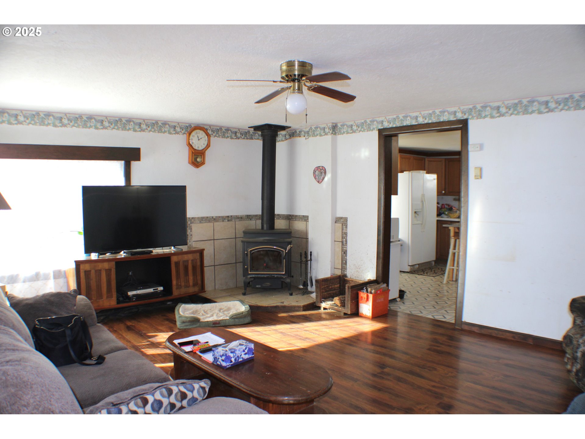 2935 Reuben Road Glendale, OR 97442 - Photo 5 of 31 Gallery Image 5