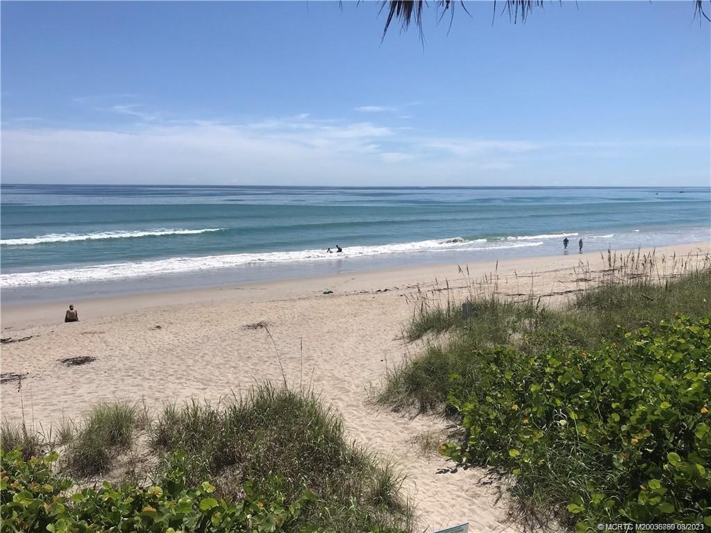 Walk to the Beautiful Sandy Beaches of Hutchinson Island