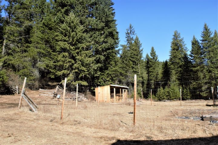 866 Basin Road Colville, WA 99114 - Photo 16 of 17
