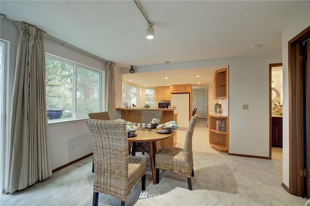 15854 132nd Place Southeast Renton, WA 98058 - Photo 13 of 35 Gallery Image 13