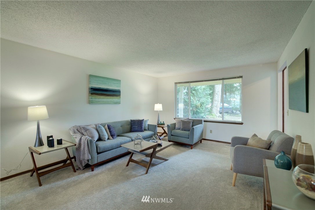 15854 132nd Place Southeast Renton, WA 98058 - Photo 19 of 35 Gallery Image 19