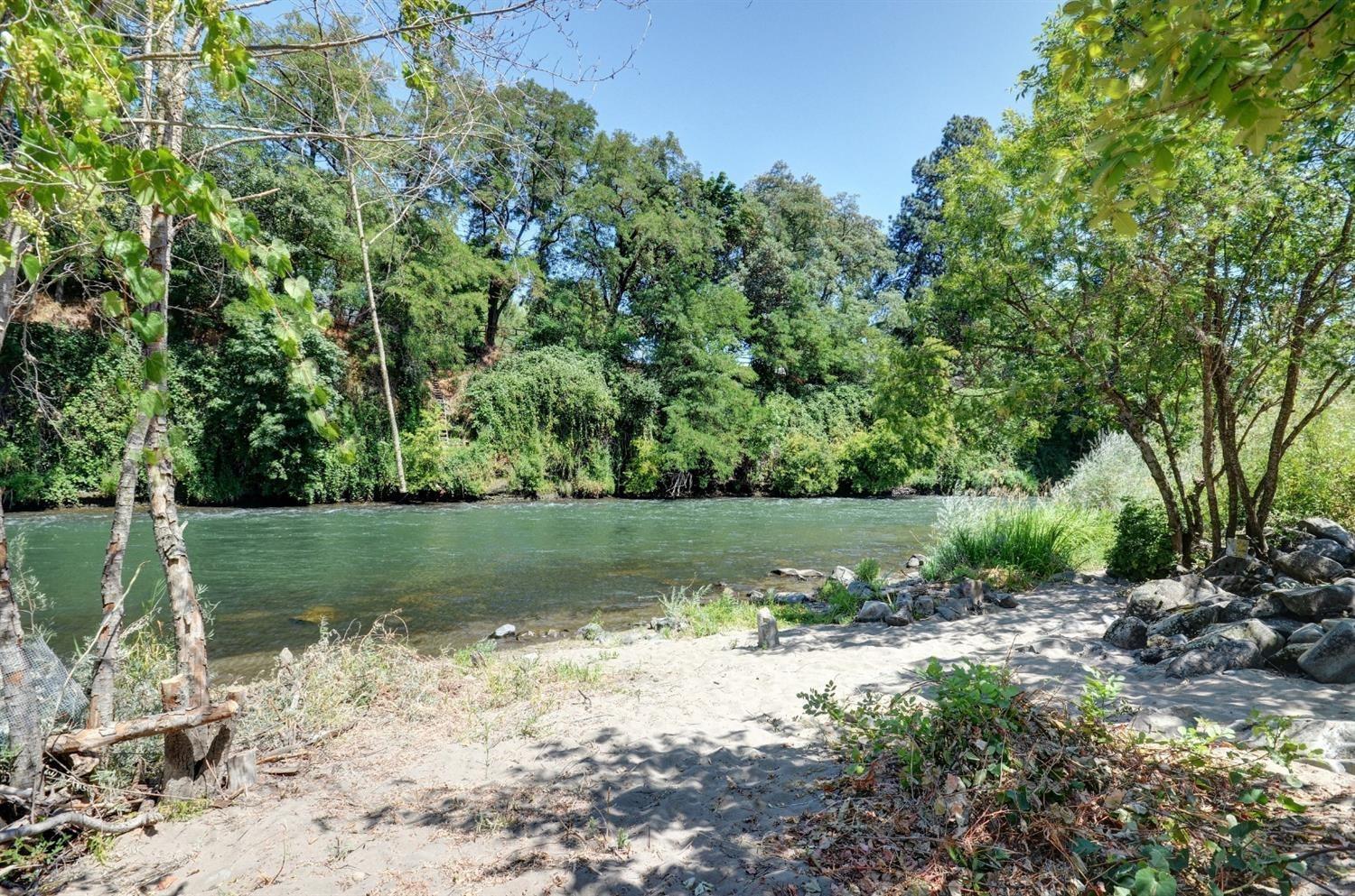 1590 Lampman Road Gold Hill, OR 97525 - Photo 15 of 16 Additional Photo