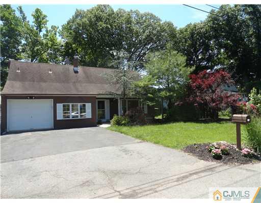 56 Portland Street Edison, NJ 08820 - Photo 2 of 25 Gallery Image 2