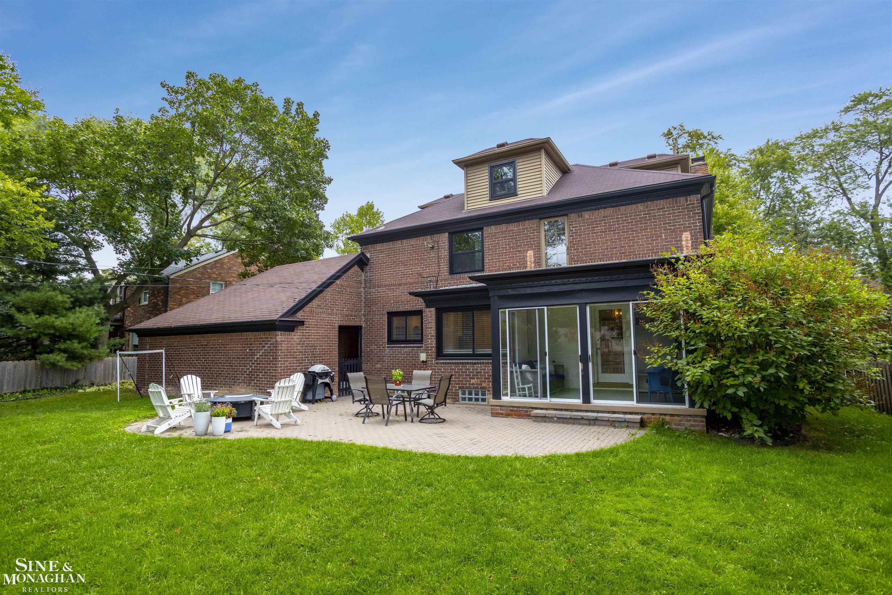 953 Trombley Road Grosse Pointe, MI 48230 - Photo 43 of 52 50120337-42.JPG