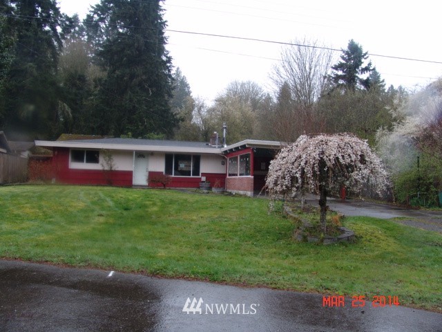 2527 Spring Street Bremerton, WA 98310 - Photo 1 of 11 Gallery Image 1