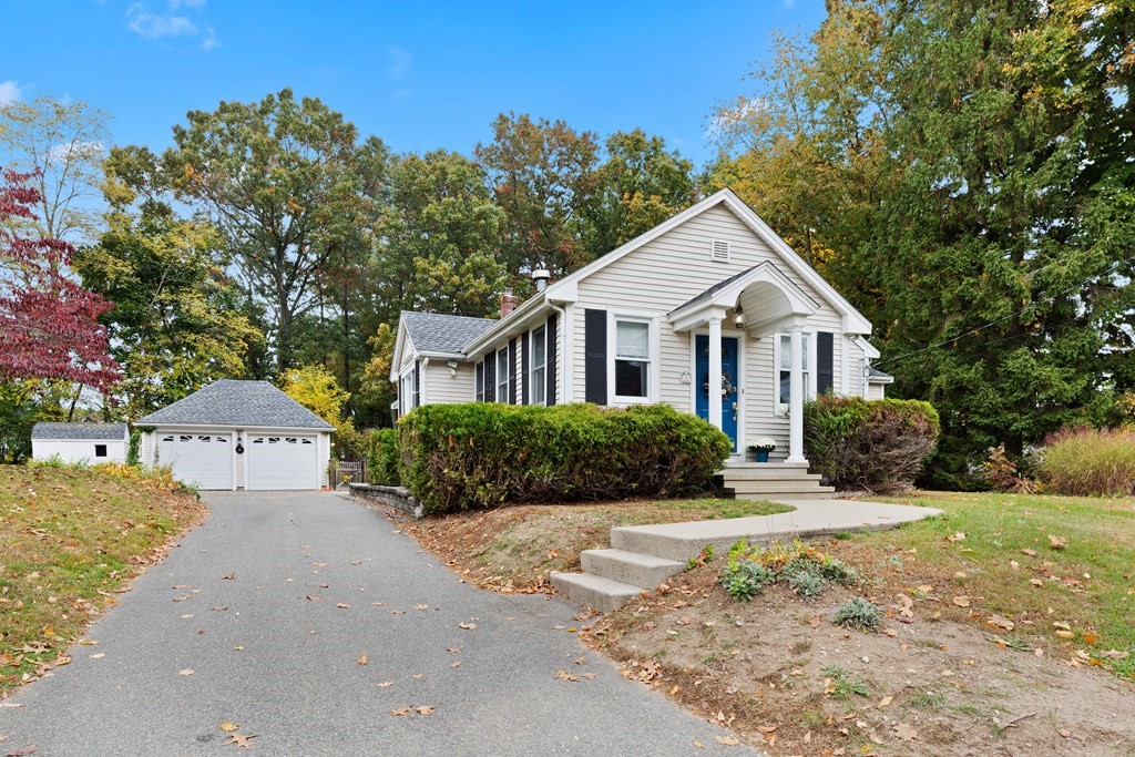 3 Maplecroft Road Canton, MA 02021 - Photo 1 of 29 Gallery Image 1