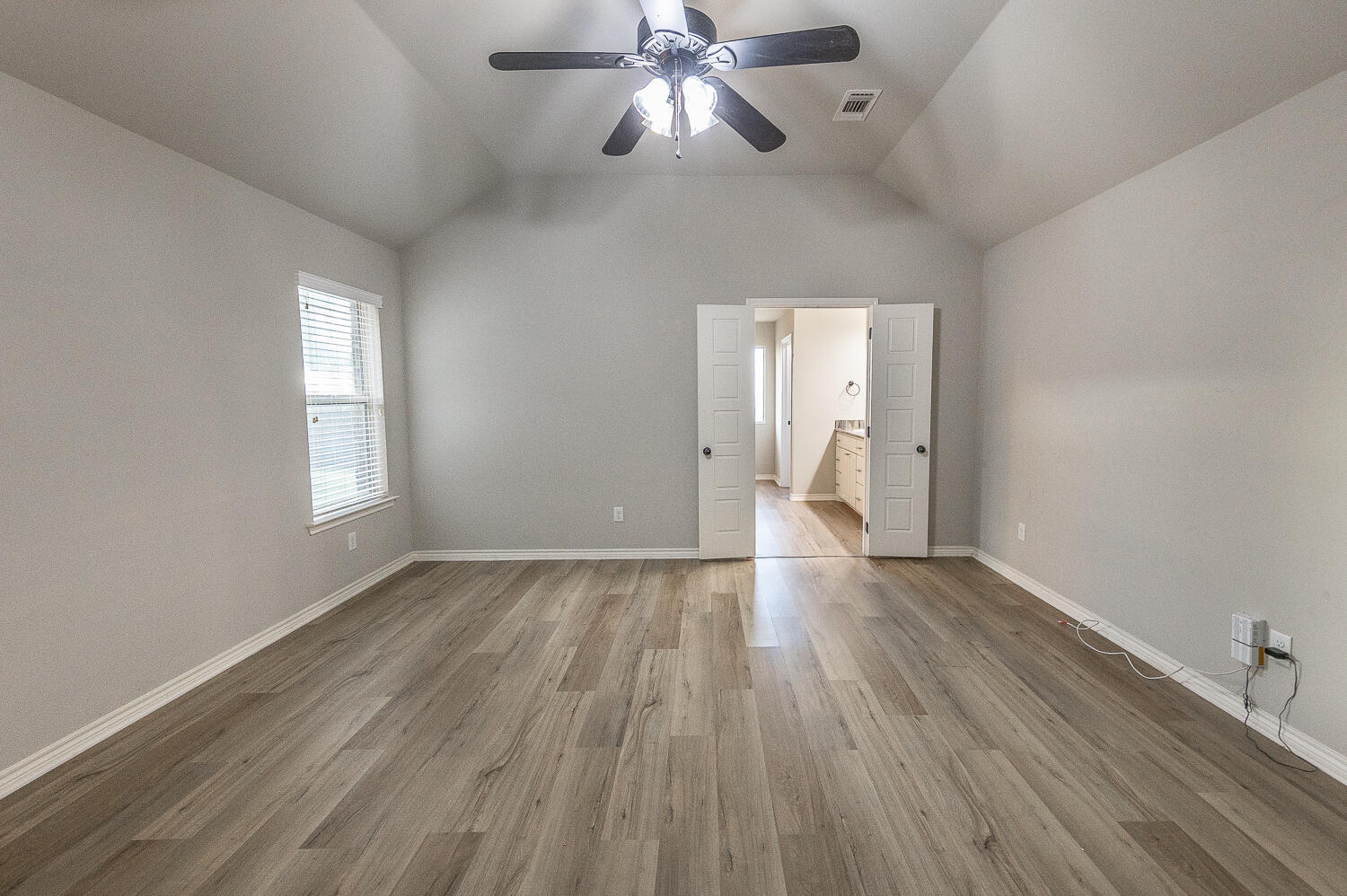 6909 72nd Street Lubbock, TX 79424 - Photo 12 of 29 2L9A4849