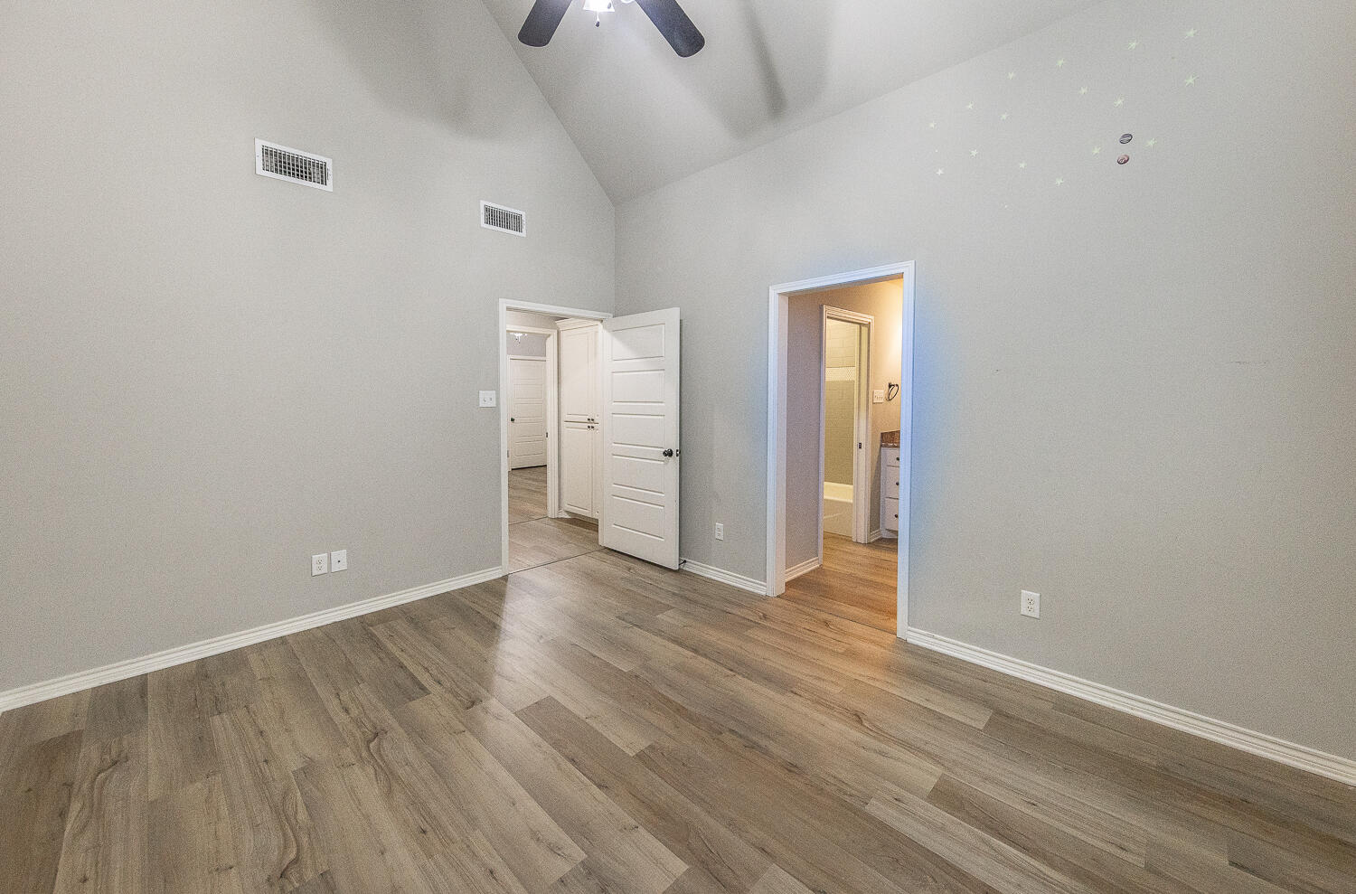 6909 72nd Street Lubbock, TX 79424 - Photo 17 of 29 2L9A4884