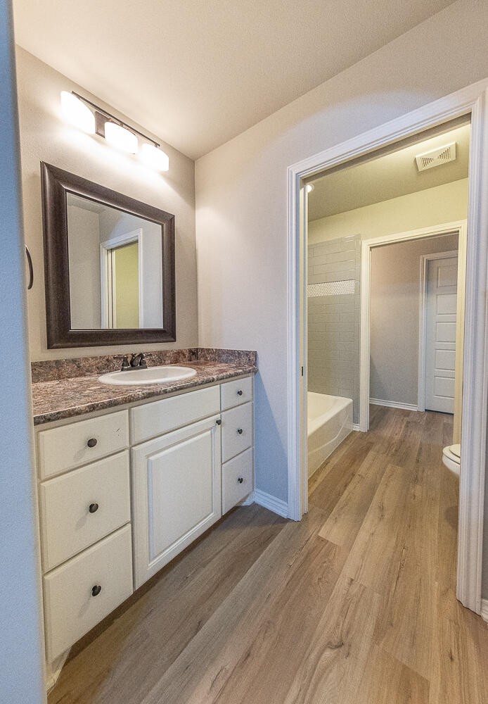 6909 72nd Street Lubbock, TX 79424 - Photo 21 of 29 2L9A4922