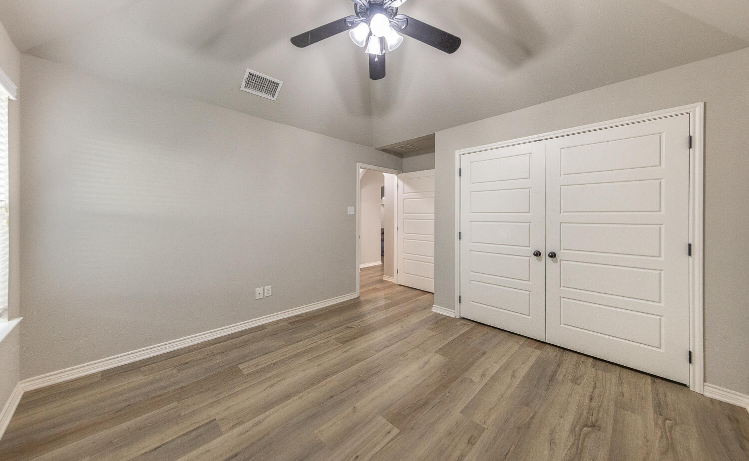 6909 72nd Street Lubbock, TX 79424 - Photo 23 of 29 2L9A4935