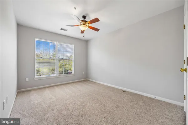 $3,000 | 13008 Shamrock Glen Drive, Unit 904, Germantown, MD 20874