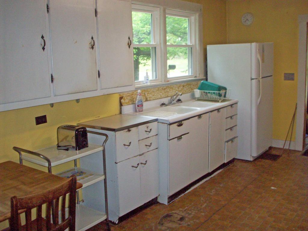 996 Rt 132n New Hampton, NH 03256 - Photo 3 of 17
