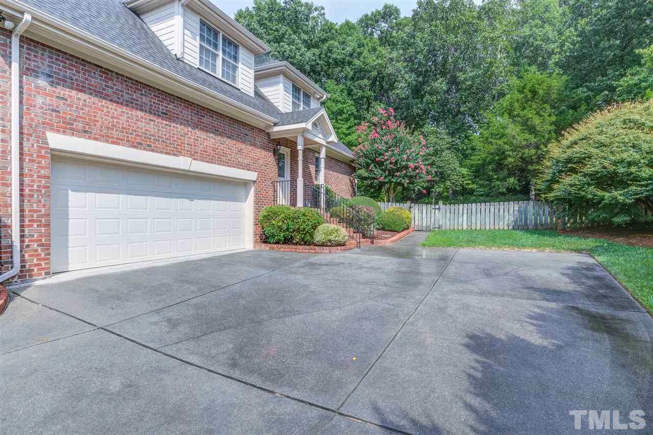 608 Bent Ridge Place Raleigh, NC 27615 - Photo 2 of 29