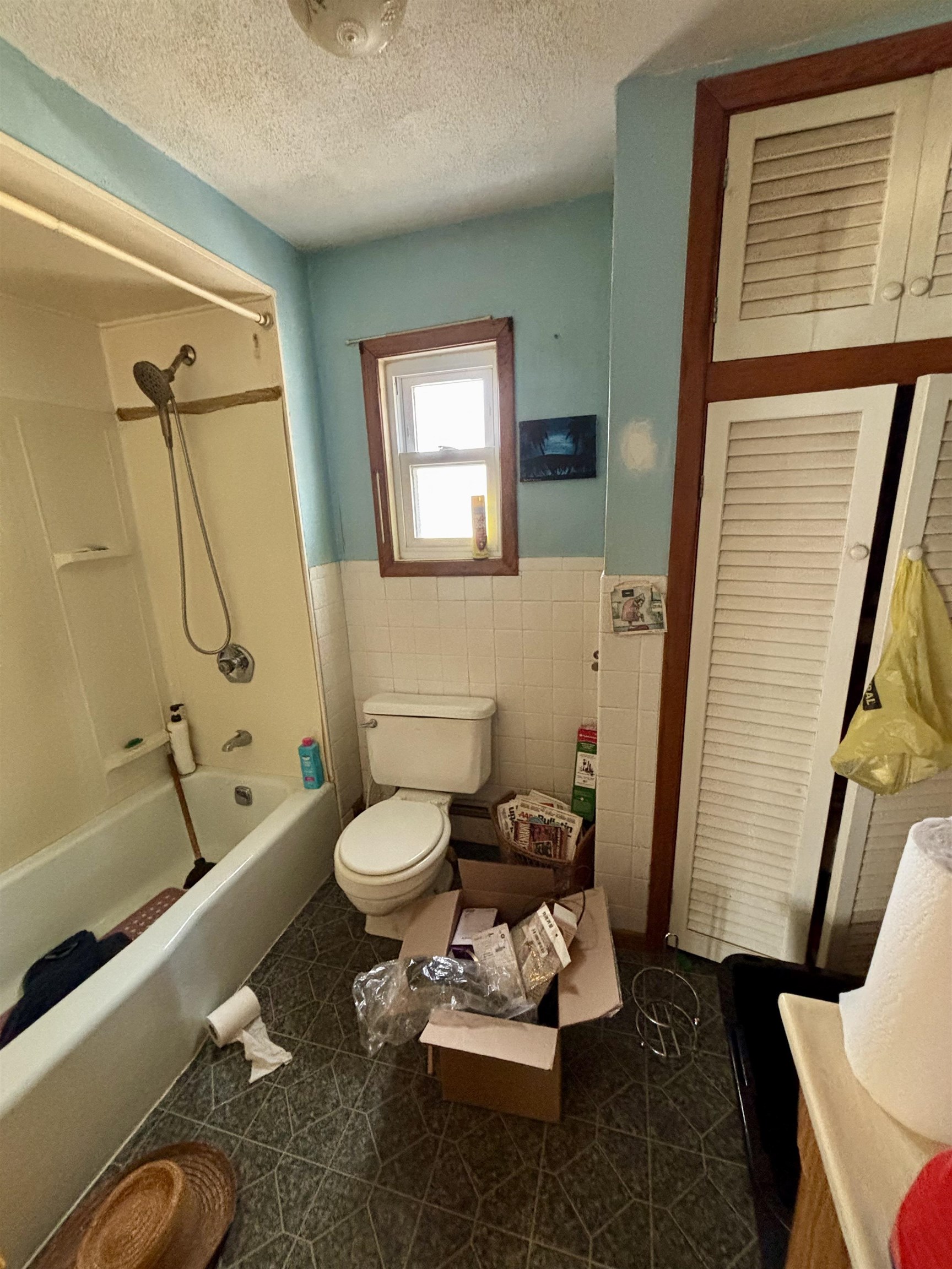 15 Sunset Avenue Milton, VT 05468 - Photo 17 of 23