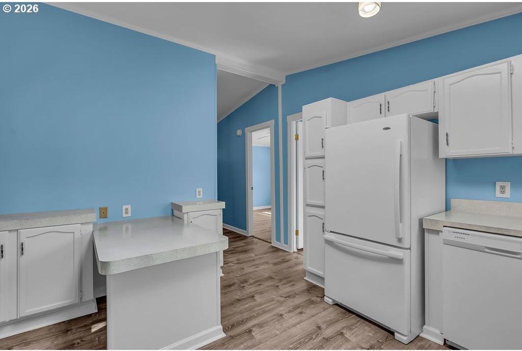 12450 Southwest Fischer Road, Unit 235 Portland, OR 97224 - Photo 12 of 39 Gallery Image 12