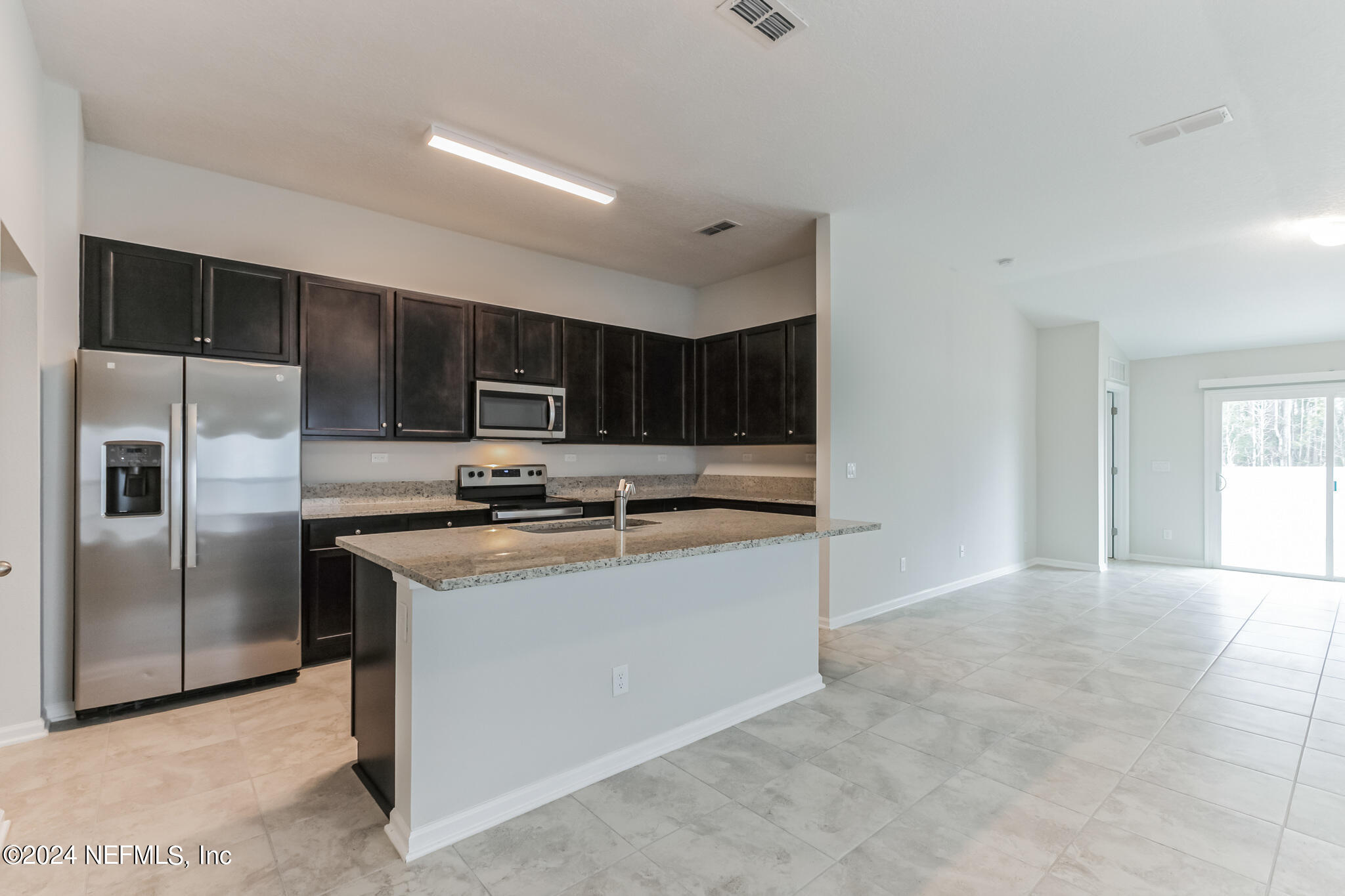 4902 Morning Rise Circle Jacksonville, FL 32218 - Photo 7 of 28 2048x1365-4902_Morning_Rise_Cir__Jackson