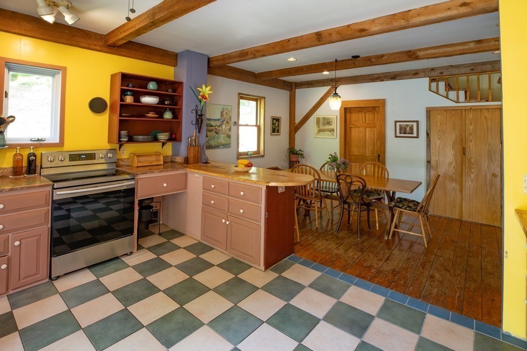 21 Rowe Road Heath, MA 01339 - Photo 13 of 42