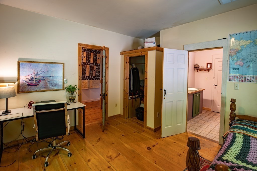 21 Rowe Road Heath, MA 01339 - Photo 19 of 42