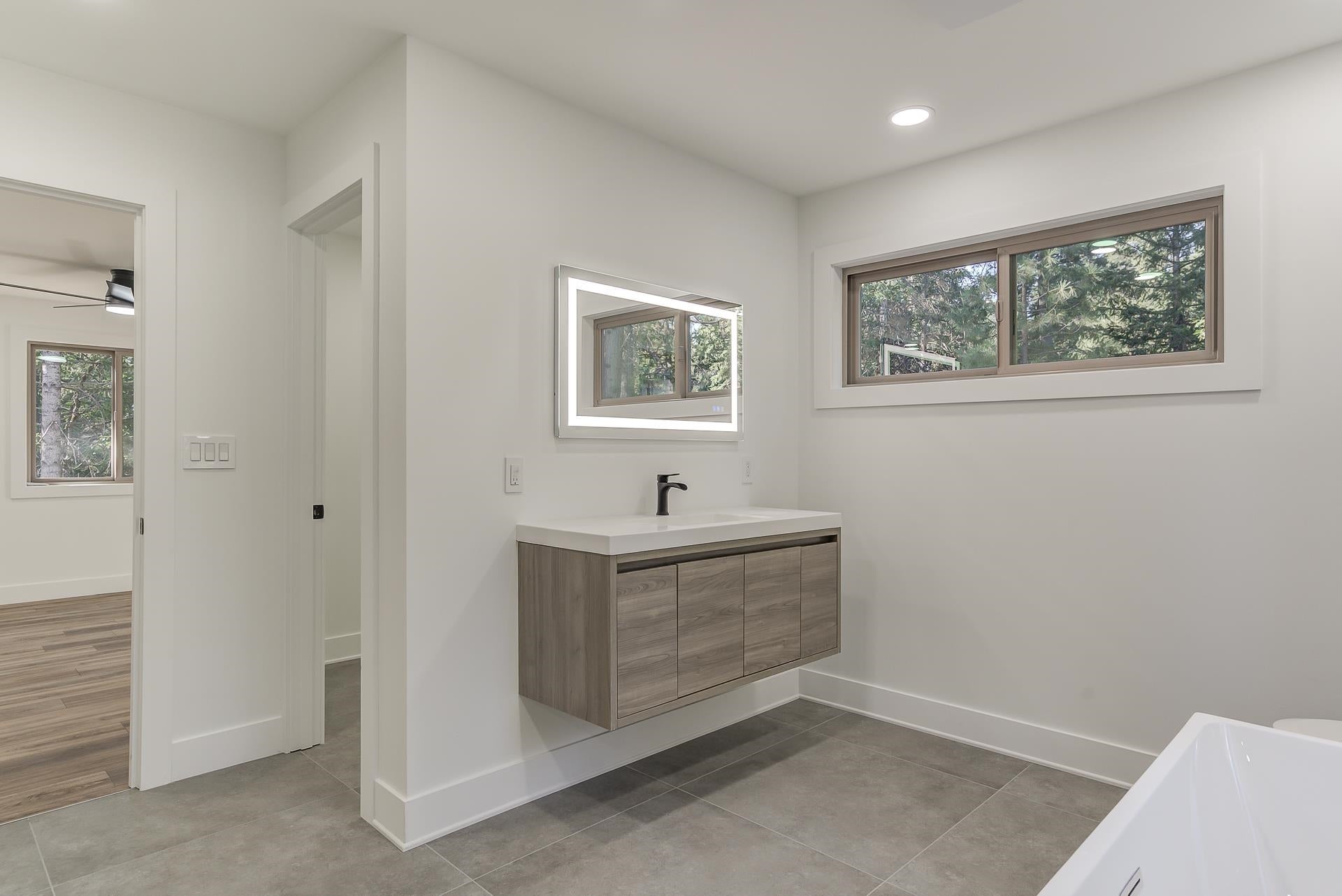 2100 Chinquapin Road Mount Shasta, CA 96067 - Photo 32 of 50 Gallery Image 32