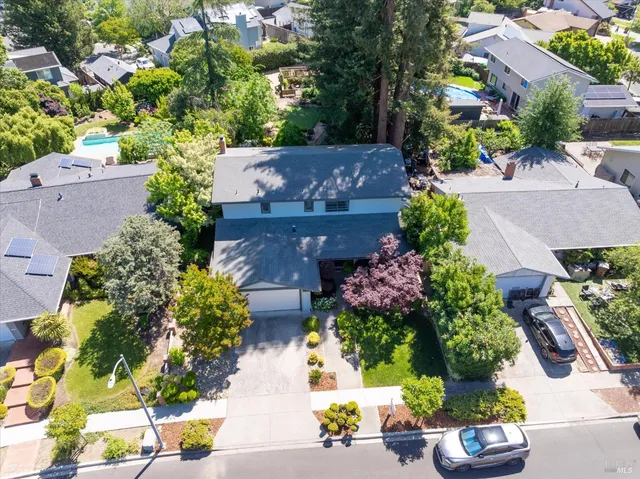 $1,384,000 | 4078 Tokay Drive, Napa, CA 94558