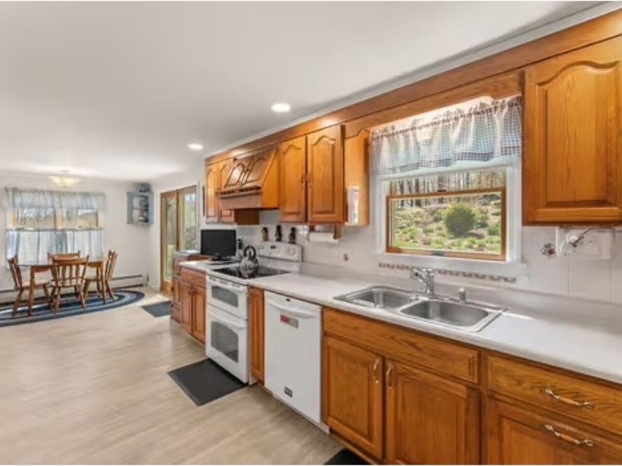 959 Fern Lake Road Leicester, VT 05733 - Photo 19 of 60 Gallery Image 19