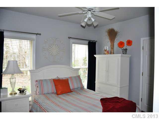 11616 Terrill Ridge Drive Davidson, NC 28036 - Photo 14 of 16 Gallery Image 14