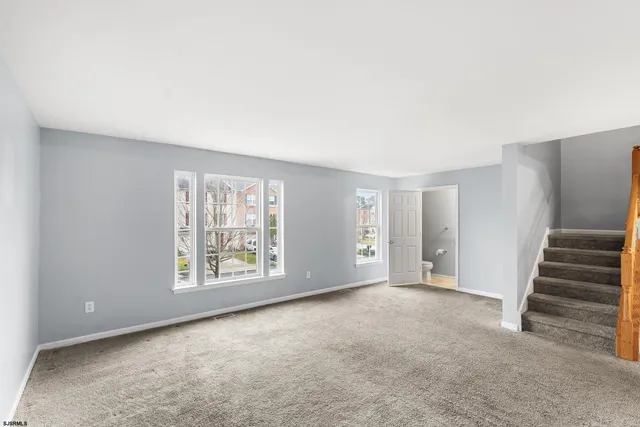 $379,000 | 303 St Thomas Drive, Egg Harbor Township, NJ 08234