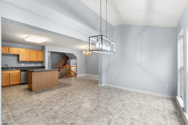 $379,000 | 303 St Thomas Drive, Egg Harbor Township, NJ 08234