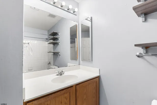 $379,000 | 303 St Thomas Drive, Egg Harbor Township, NJ 08234