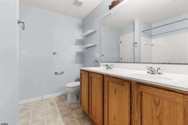 $379,000 | 303 St Thomas Drive, Egg Harbor Township, NJ 08234