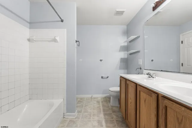 $379,000 | 303 St Thomas Drive, Egg Harbor Township, NJ 08234