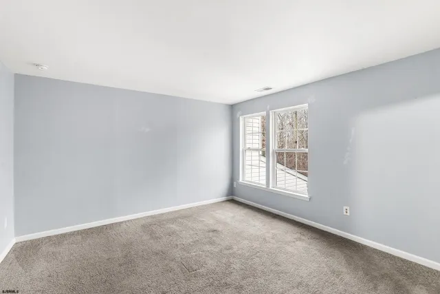 $379,000 | 303 St Thomas Drive, Egg Harbor Township, NJ 08234