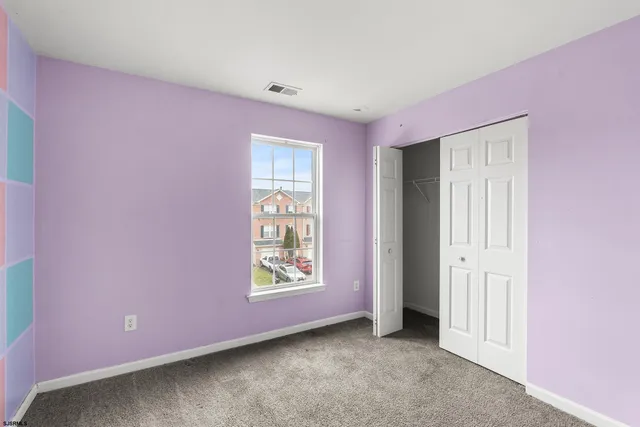 $379,000 | 303 St Thomas Drive, Egg Harbor Township, NJ 08234