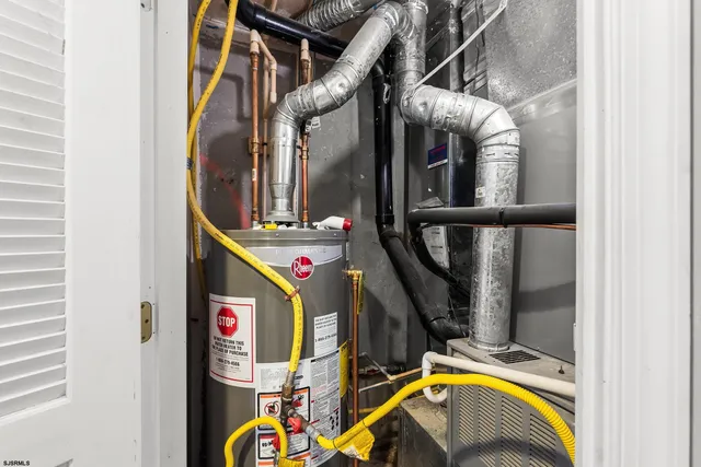 $379,000 | 303 St Thomas Drive, Egg Harbor Township, NJ 08234