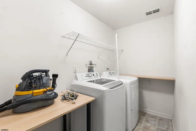 $379,000 | 303 St Thomas Drive, Egg Harbor Township, NJ 08234