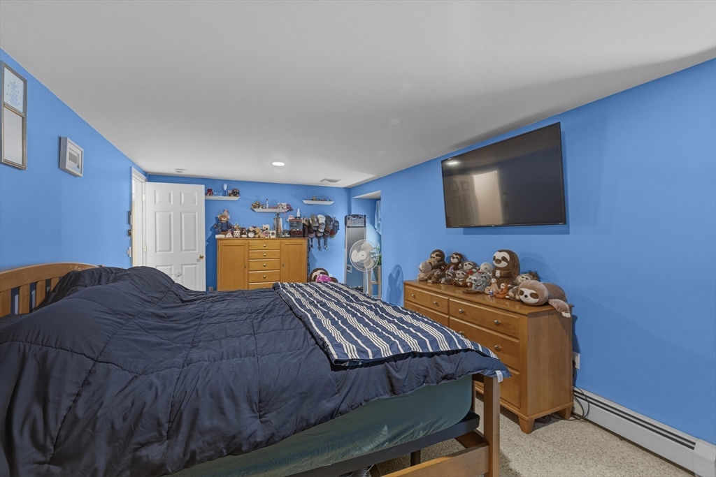 125 Dr Braley Road Freetown, MA 02717 - Photo 30 of 40