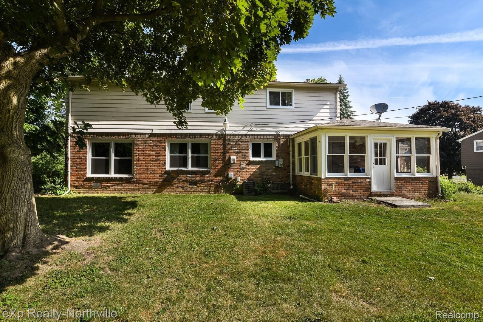 4711 Quarton Road Bloomfield Hills, MI 48301 - Photo 7 of 28 70FB96CC-7E3E-4158-804E-C850E03771A0.jpeg