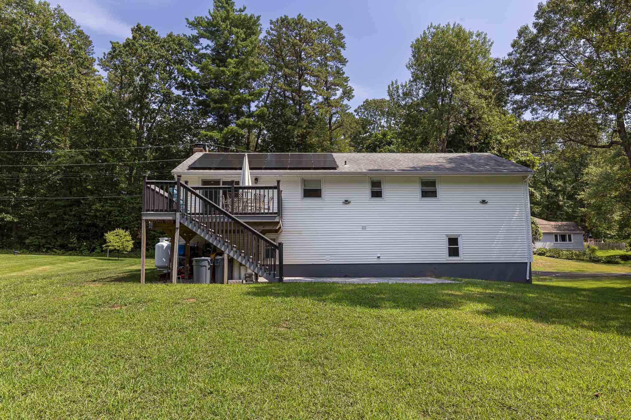 16 Hilltop Road Windsor, CT 06095 - Photo 12 of 31