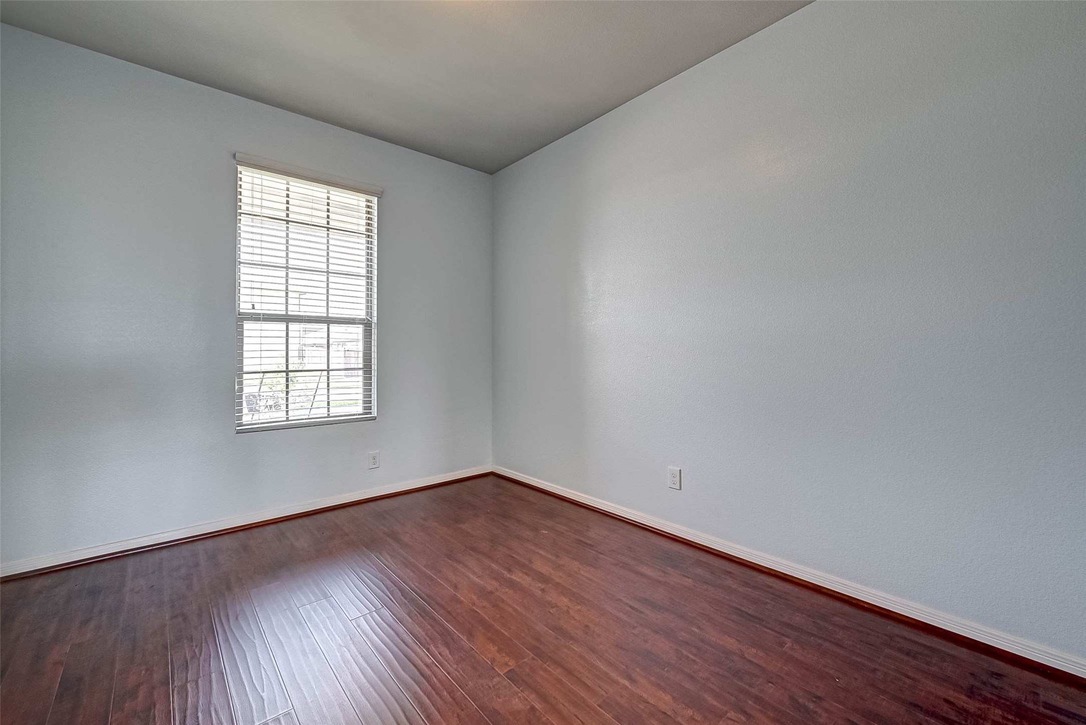 1830 Artem Court Houston, TX 77051 - Photo 11 of 30