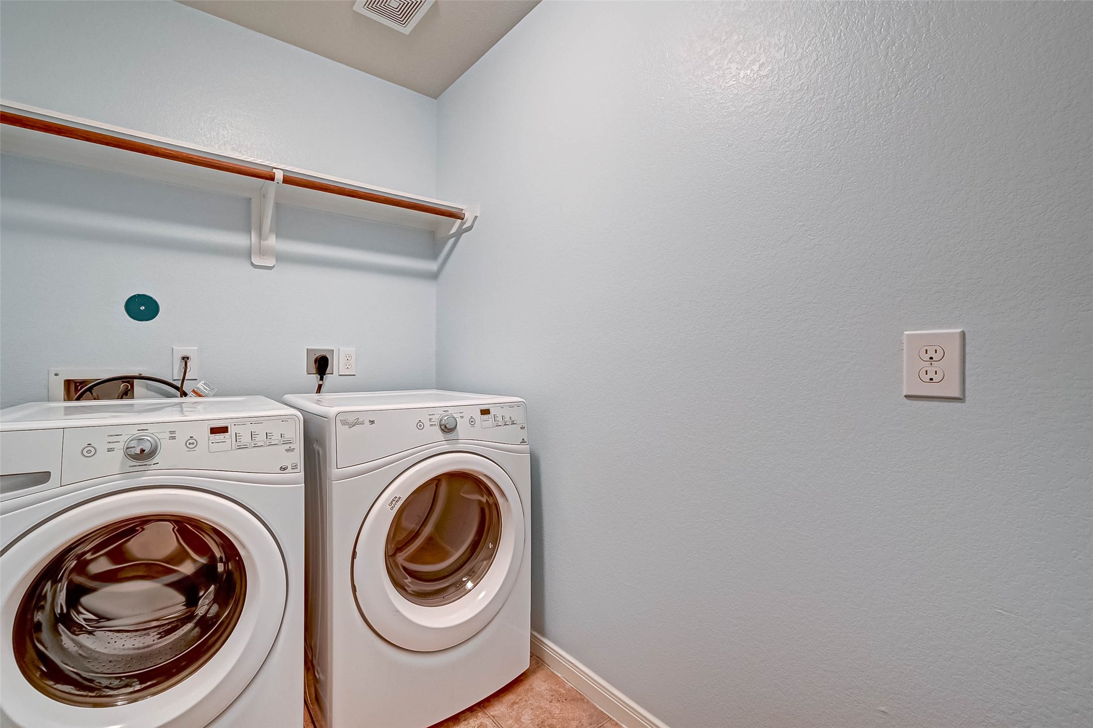 1830 Artem Court Houston, TX 77051 - Photo 26 of 30