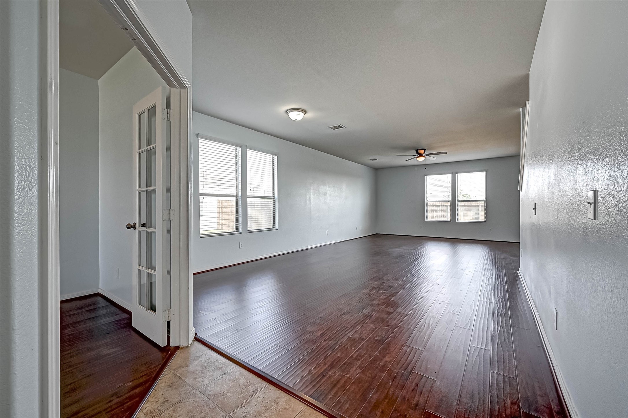 1830 Artem Court Houston, TX 77051 - Photo 3 of 30