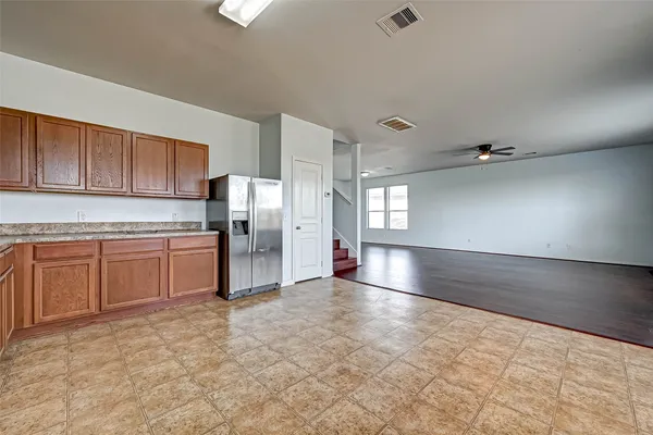 $2,500 | 1830 Artem Court, Houston, TX 77051