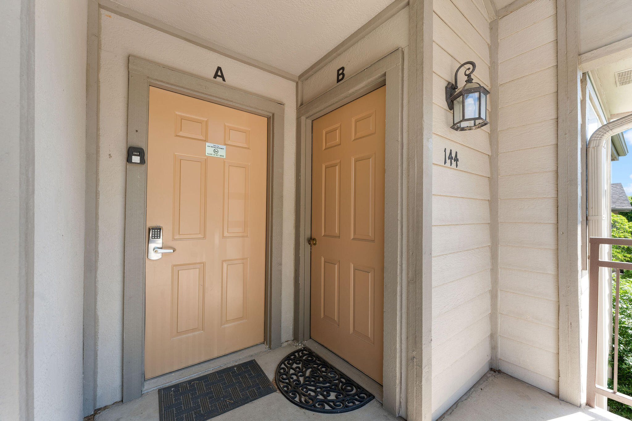144 Oak Lane, Unit 144 Reeds Spring, MO 65737 - Photo 2 of 33 Entry